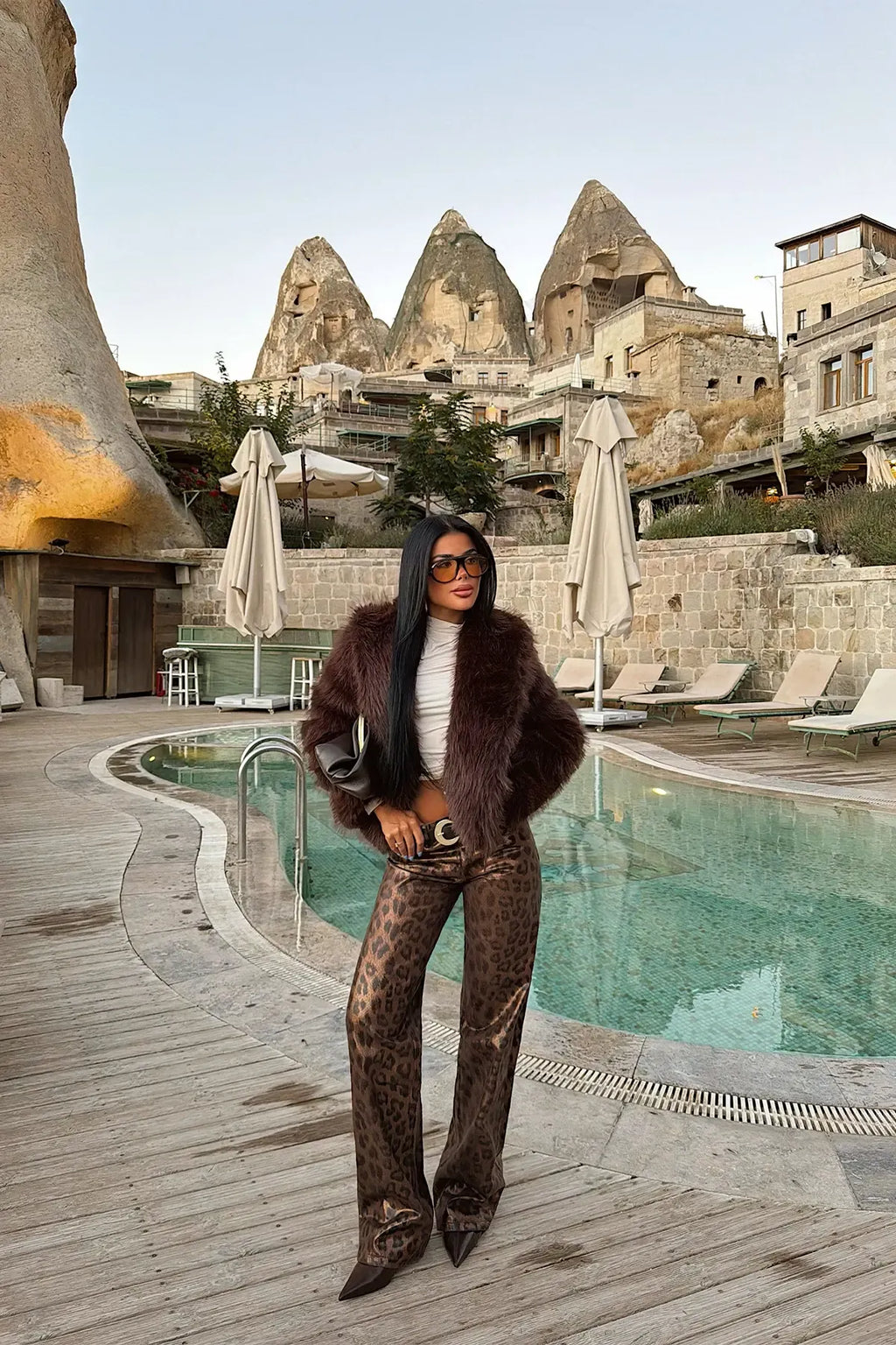 Rufina Luxe Faux Fur Jacket – Bitter Brown