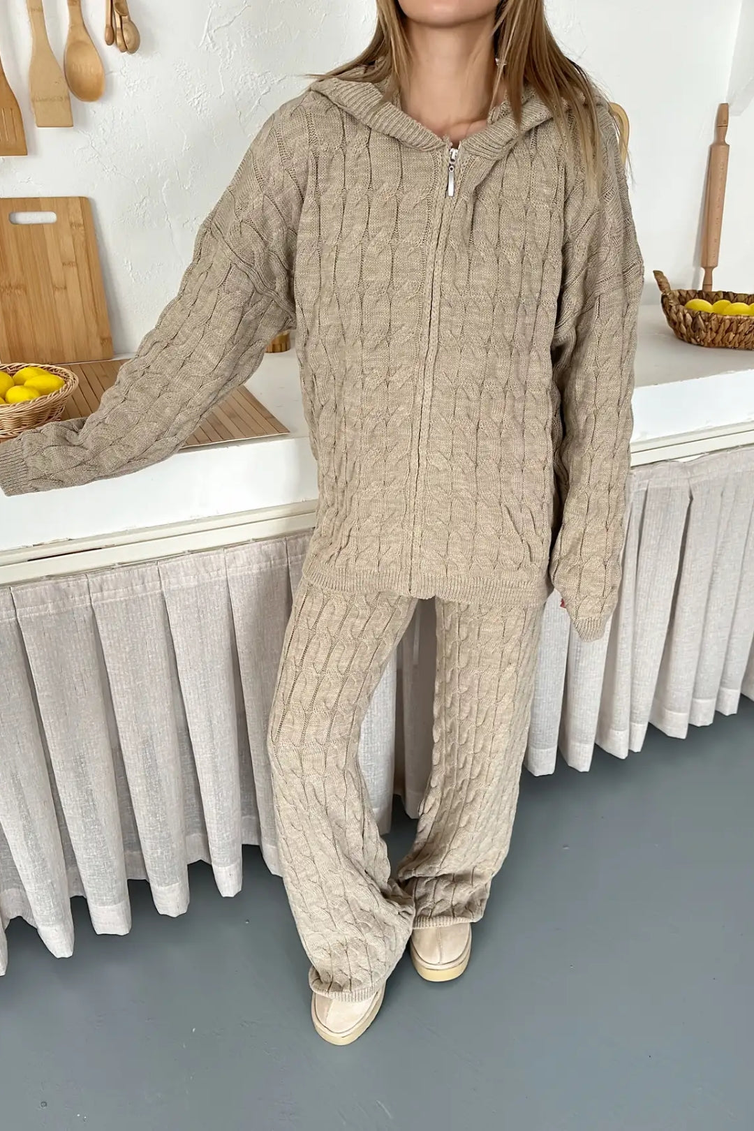 Briar Cable Knit Hooded Two-Piece Set – Light Brown