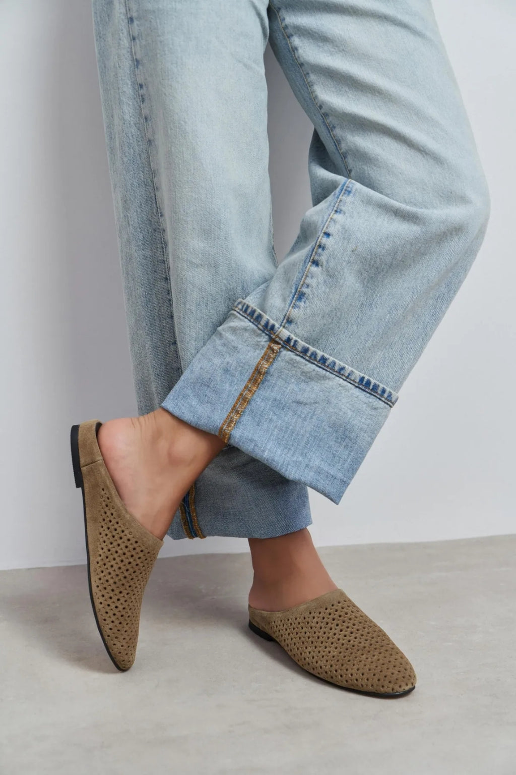 Liguria – Handmade Genuine Leather Flat Slide Sandals