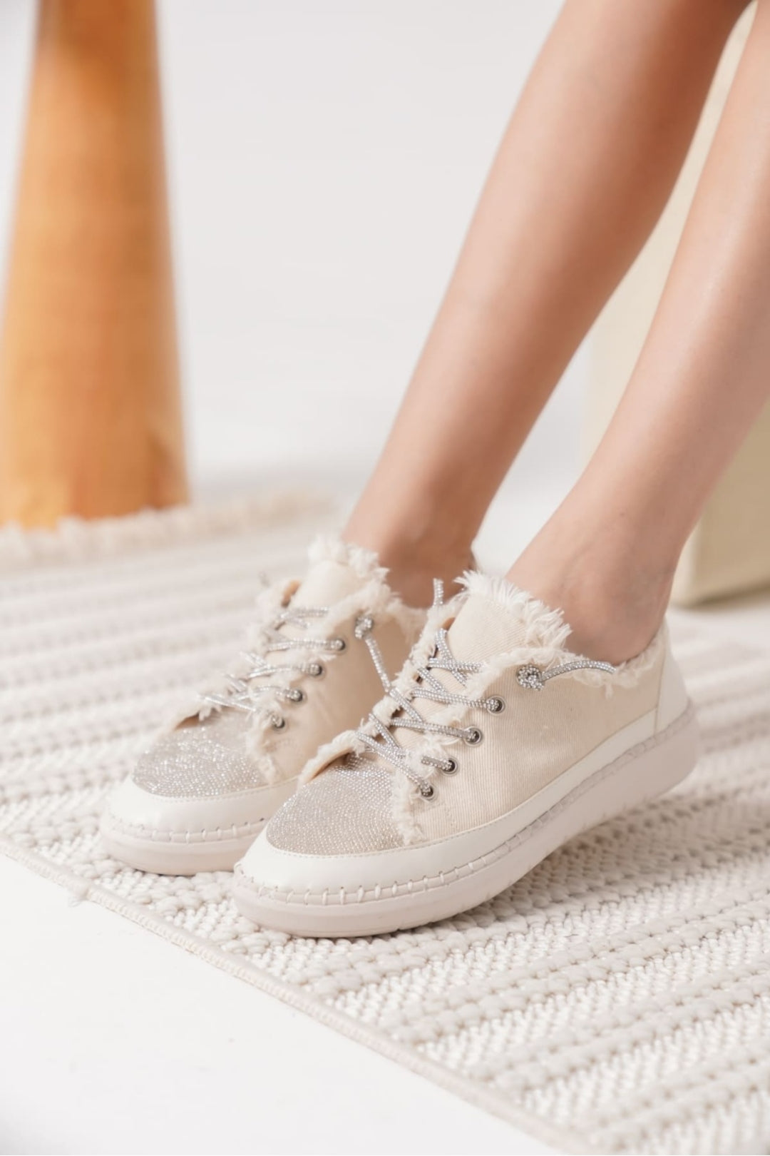 Bej Kadın Günlük Ayakkabı Ortapedik Pedli Taban (3 cm)